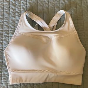 NWOT Athleta Gigi HighNeck Sports Bra 32D/DD/30DDD